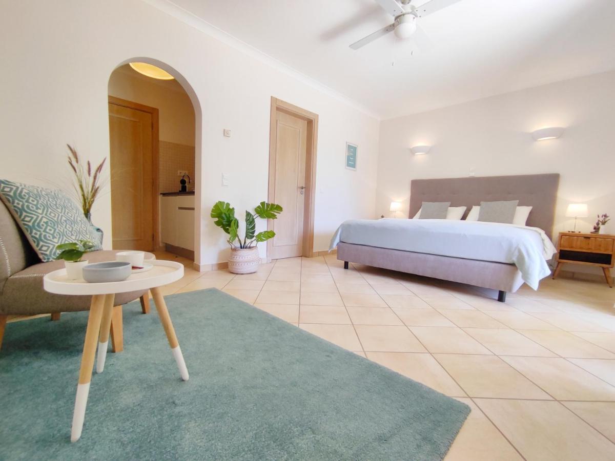 Bed and Breakfast Casa Canavial Praia Da Luz Экстерьер фото